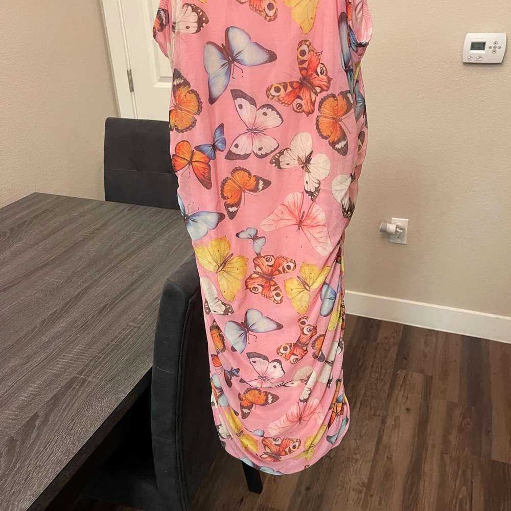 Dress - Picture 2 of 2